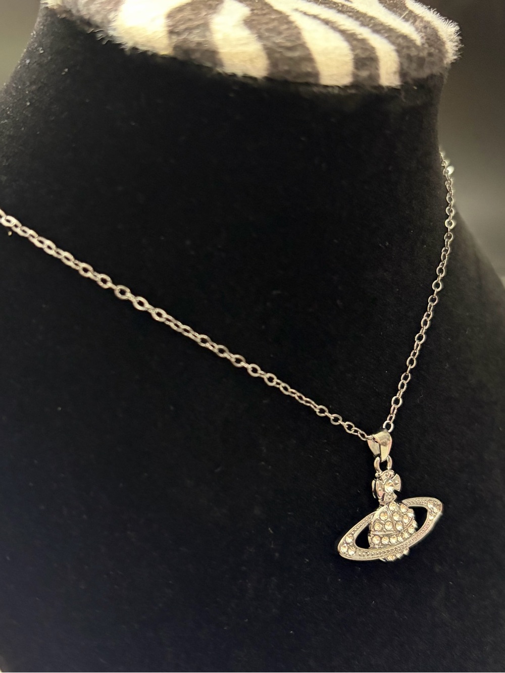 Vivienne Westwood Gunmetal Black Crystal Orb Pendant Necklace - Picture 3 of 7